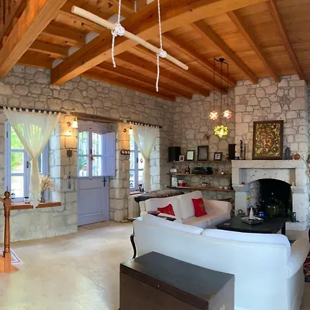 Stone House Dazur